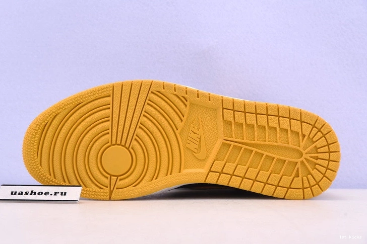 Jordan Air OG Black 1 Retro High 555088-701 Pollen 0205